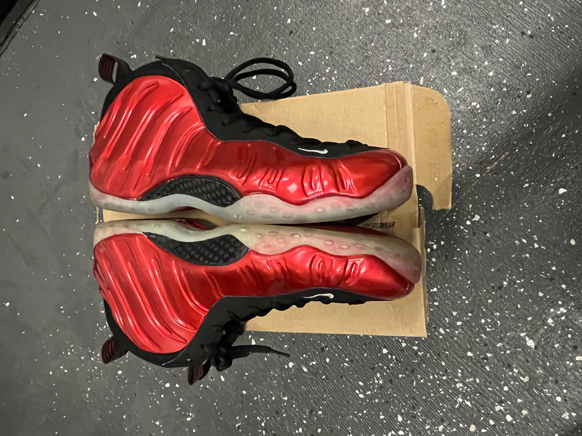 Nike Foamposite “Red Metallic” Size 10.5