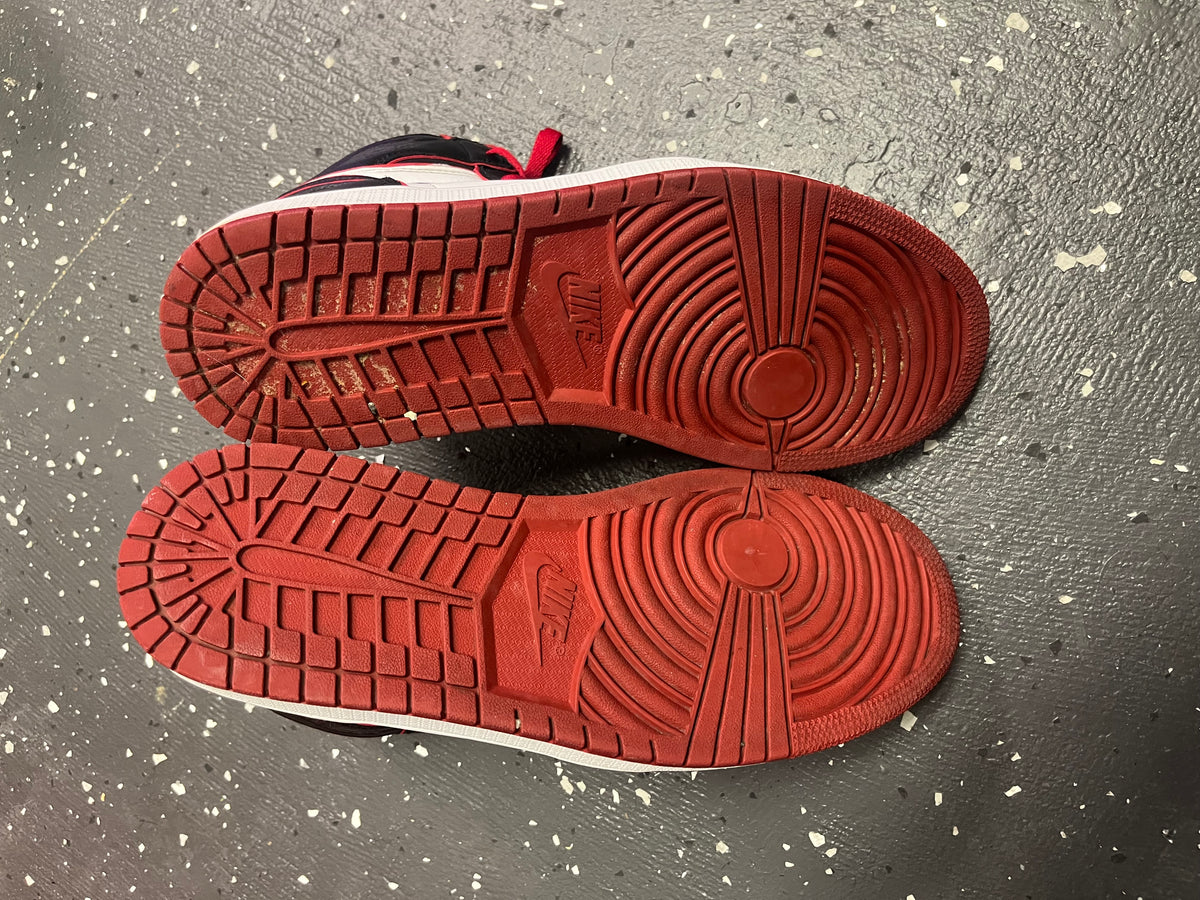 Jordan 1 “Bloodline” Sz 11