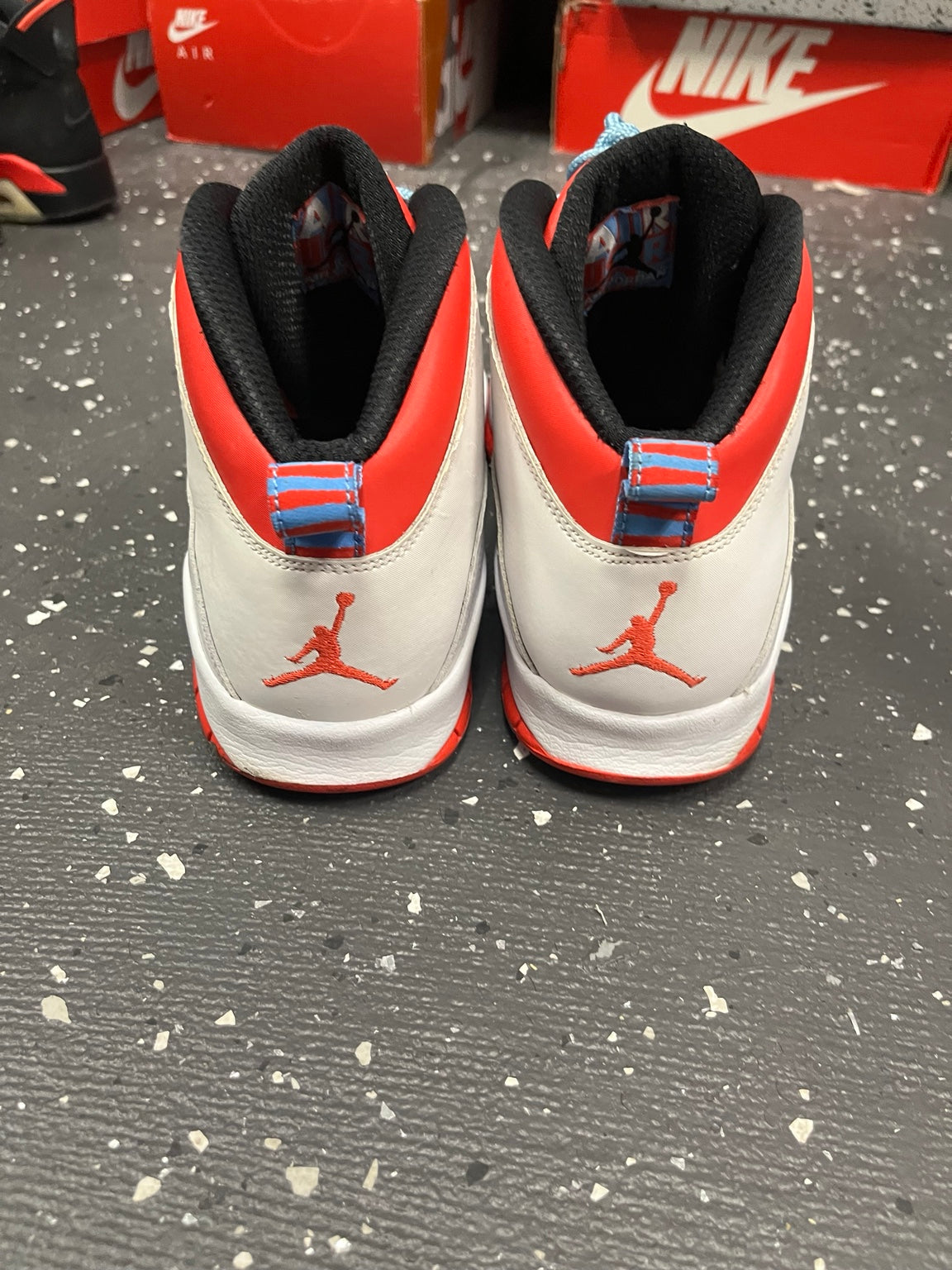 Air Jordan 10 Chicago Flag size 10.5 heel view