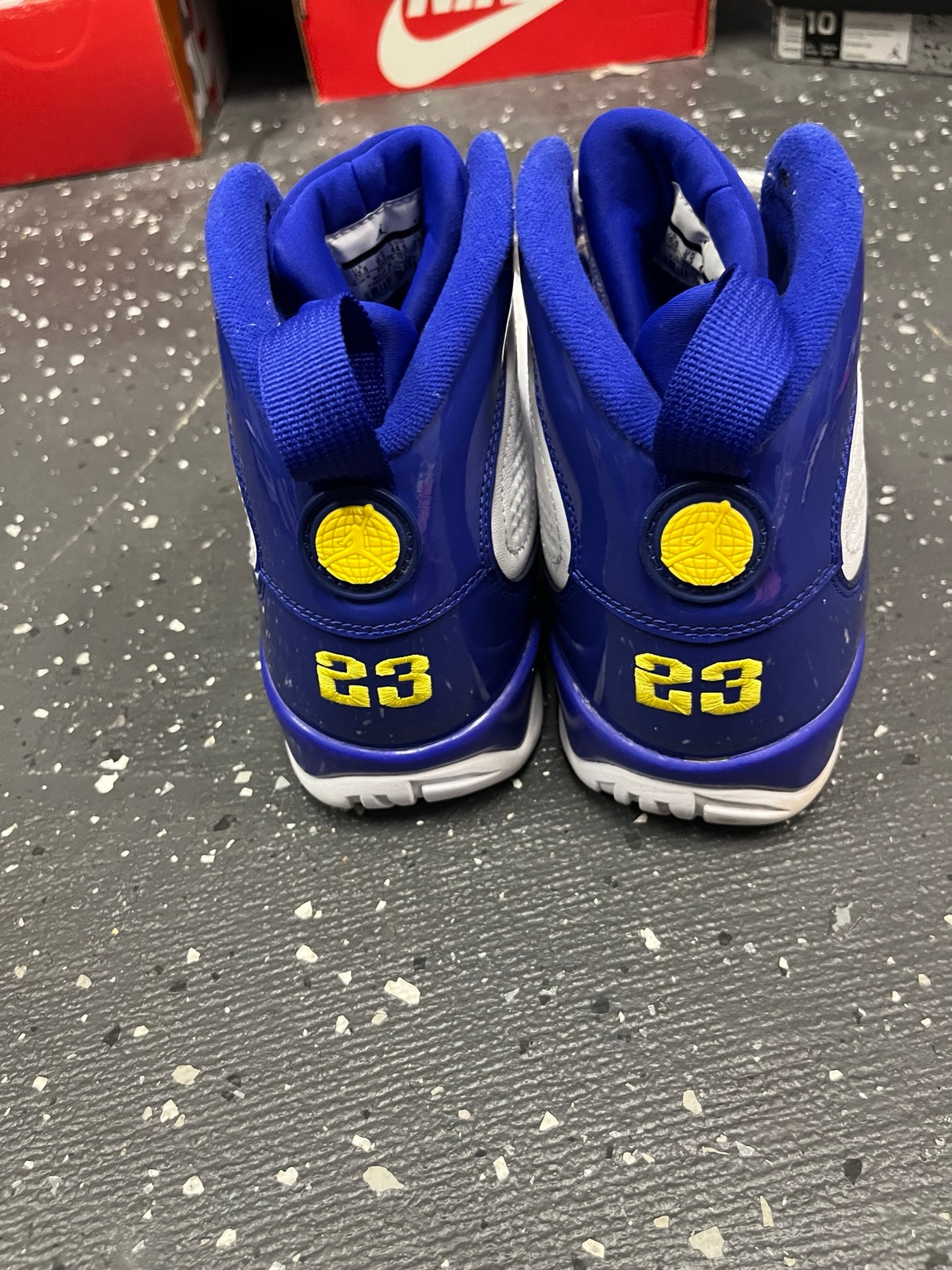 Air Jordan 9 Retro Kobe size 10.5 photo 4