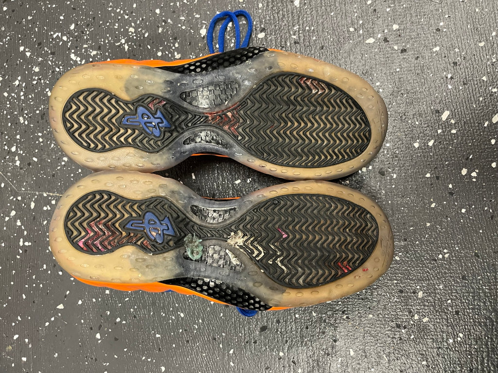 Nike Air Foamposite One Knicks size 11 outsole view
